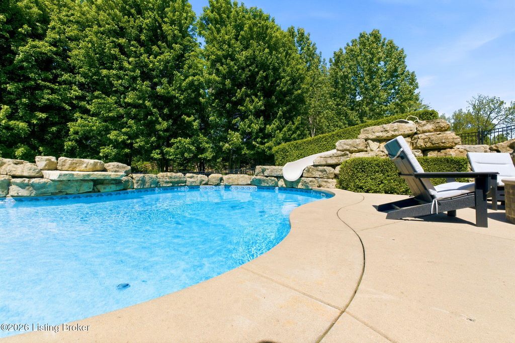 Photo of 1100 Poplar Ridge Rd, Goshen, KY 40026 (MLS # 1716689)