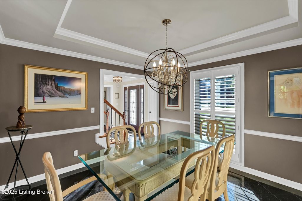 Photo of 10612 Edgewater Rd, Louisville, KY 40223 (MLS # 1711771)