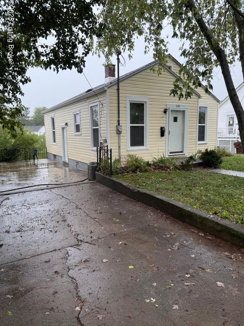 Photo of 131 Armory Hill, Springfield, KY 40069 (MLS # 1700163)
