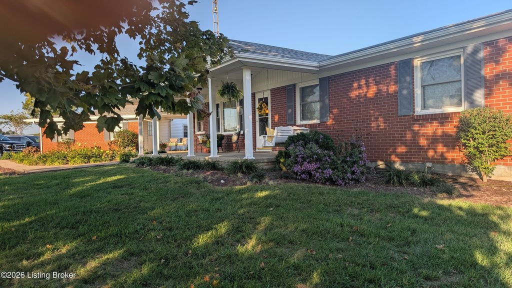 Photo of 2420 Eastridge Cemetery Rd, Columbia, KY 42728 (MLS # 1710195)