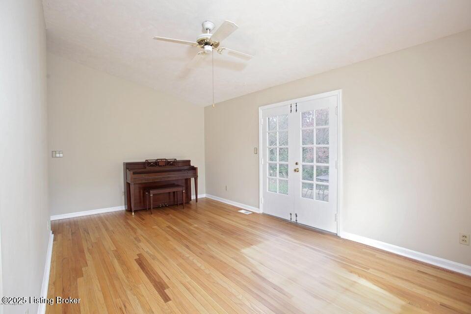 2313 Langdon Dr, Louisville, Kentucky image 9