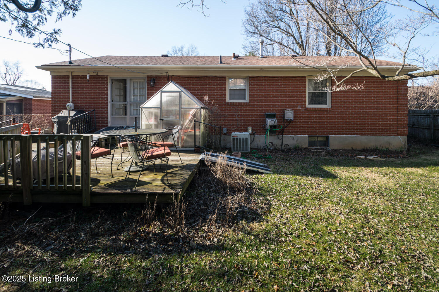 2313 Langdon Dr, Louisville, Kentucky image 28