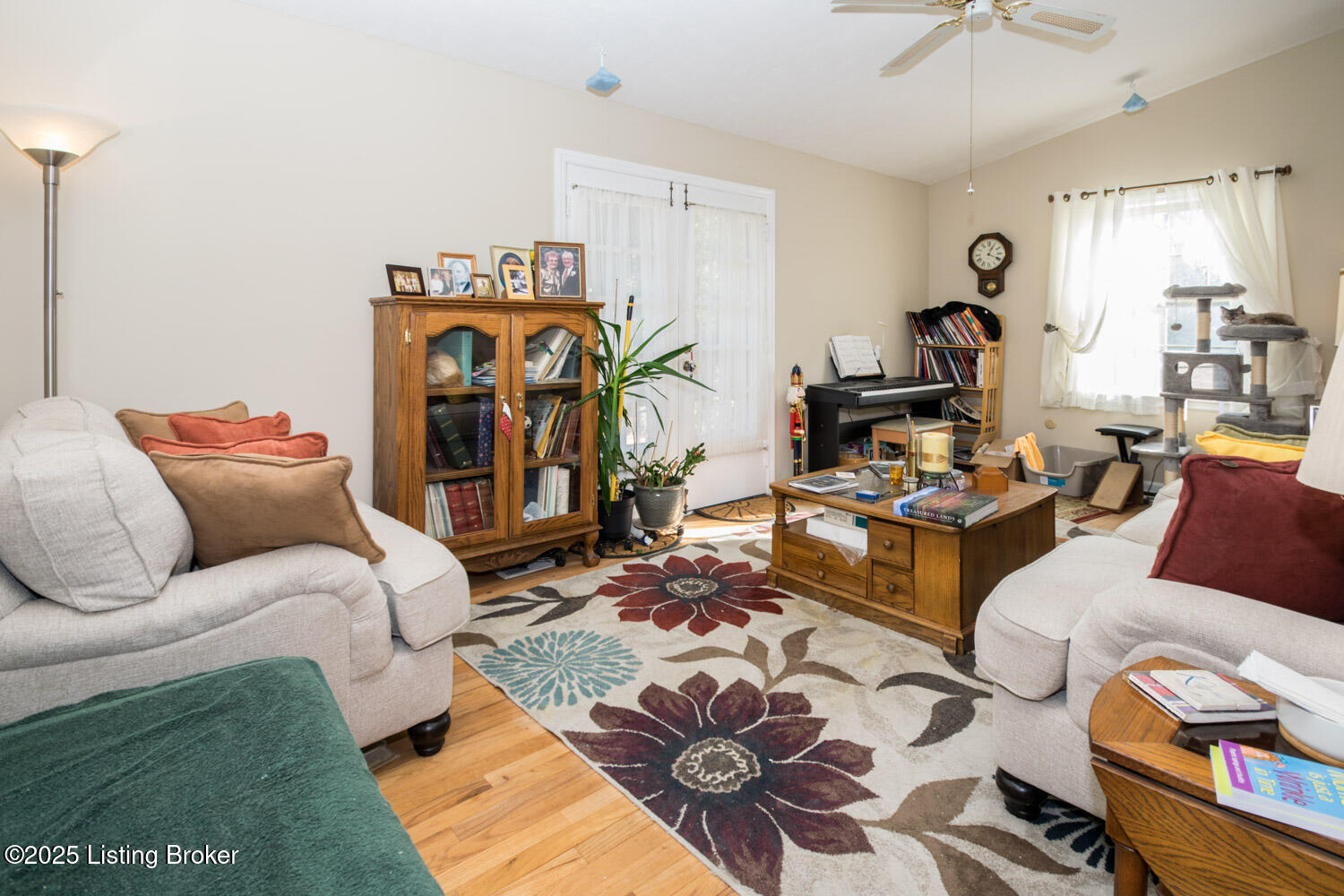 2313 Langdon Dr, Louisville, Kentucky image 7