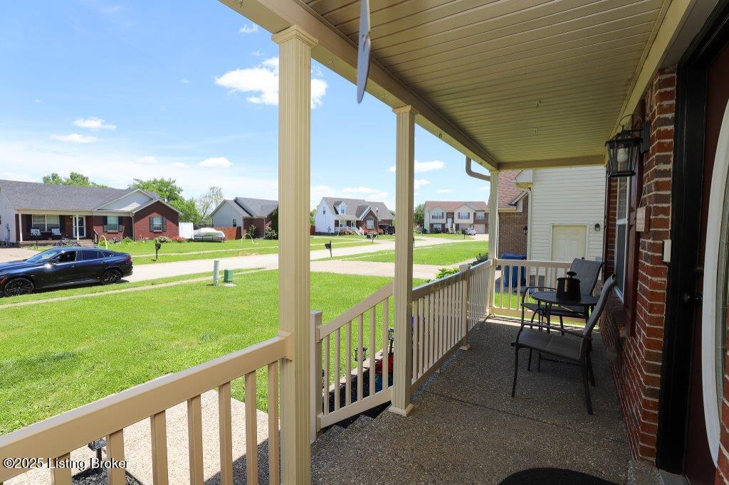 175 N Crooked Oak Ct, Shepherdsville, Pennsylvania image 3
