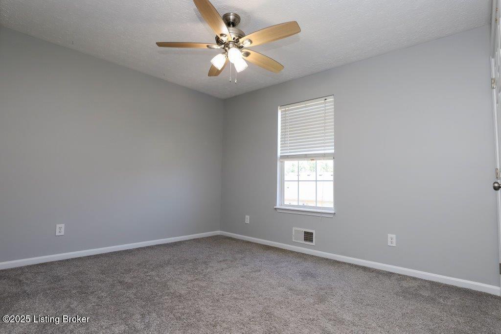 175 N Crooked Oak Ct, Shepherdsville, Pennsylvania image 23
