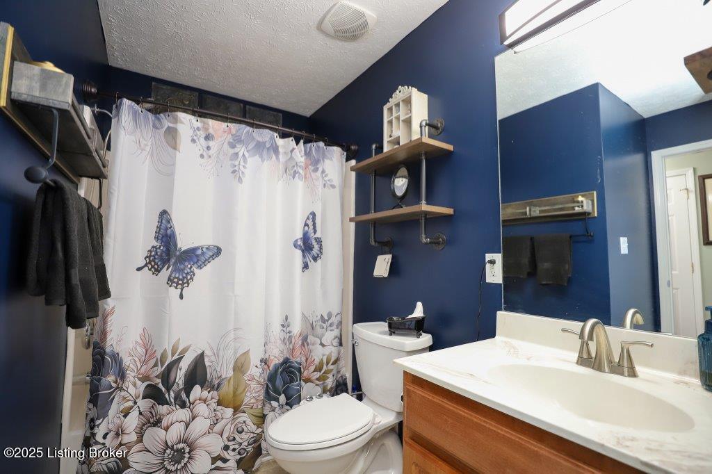 175 N Crooked Oak Ct, Shepherdsville, Pennsylvania image 18