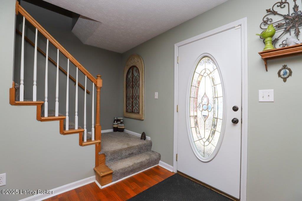 175 N Crooked Oak Ct, Shepherdsville, Pennsylvania image 20
