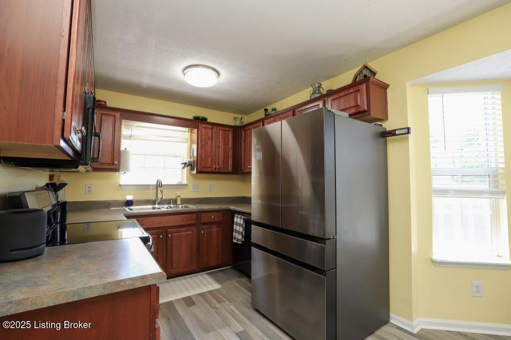 175 N Crooked Oak Ct, Shepherdsville, Pennsylvania image 11