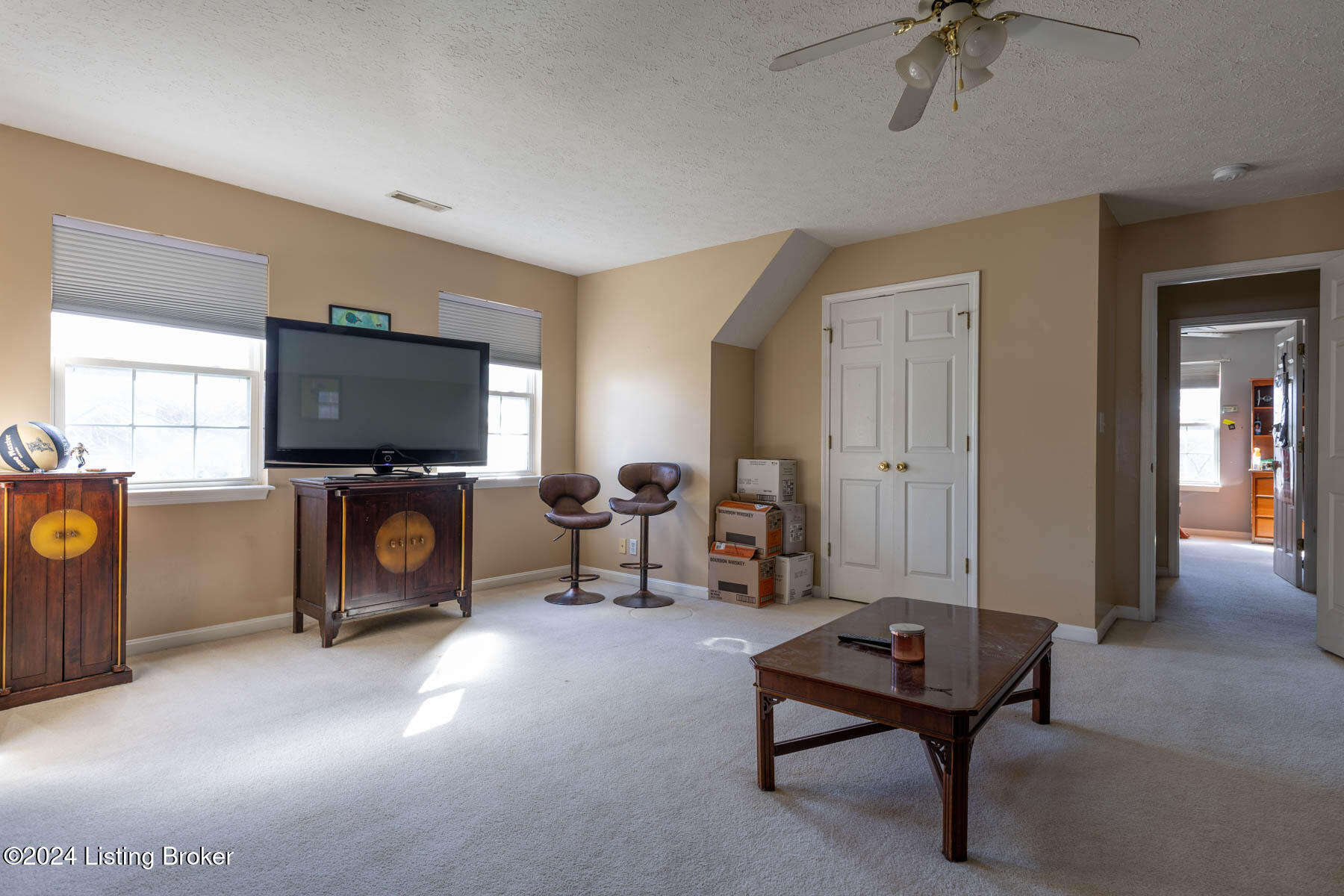 9539 Poplar Hill Dr, Crestwood, Kentucky image 24