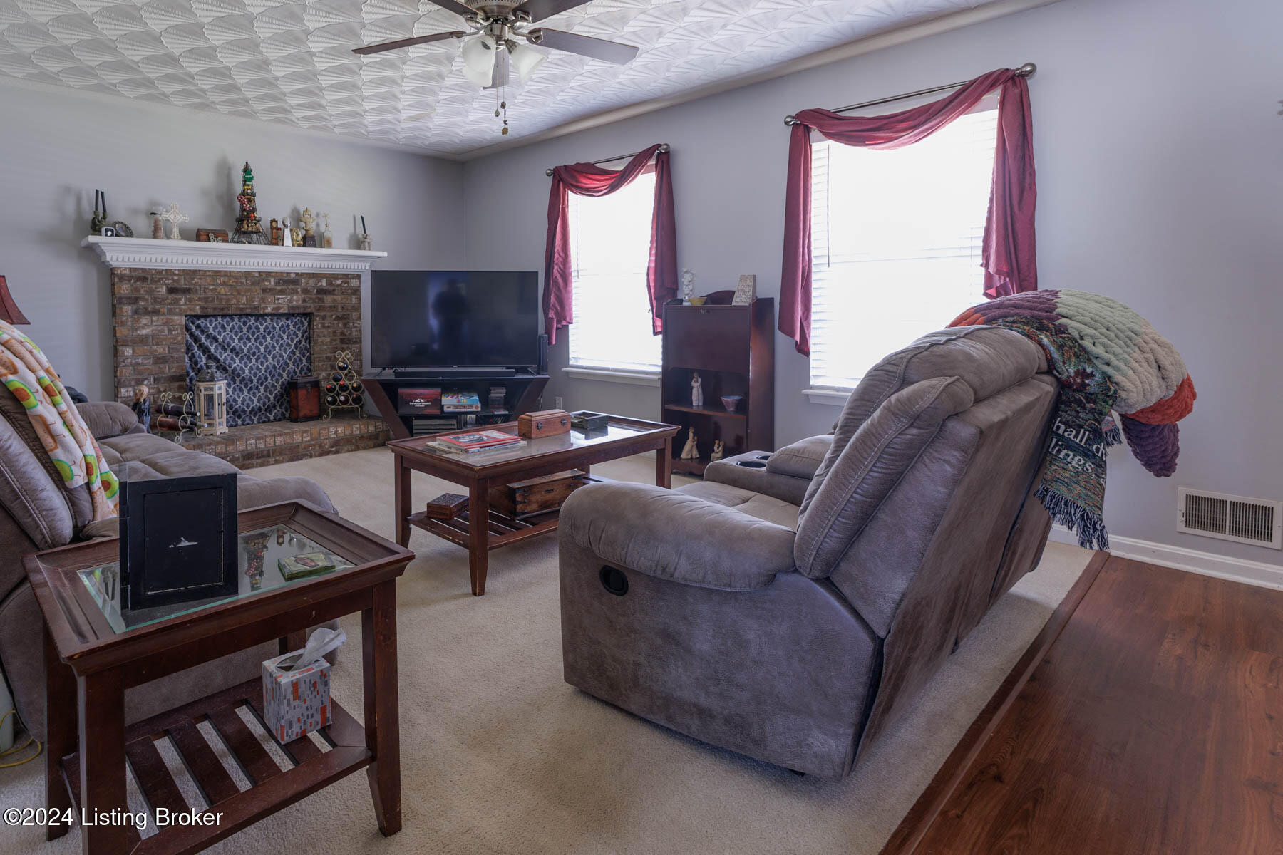 9539 Poplar Hill Dr, Crestwood, Kentucky image 5