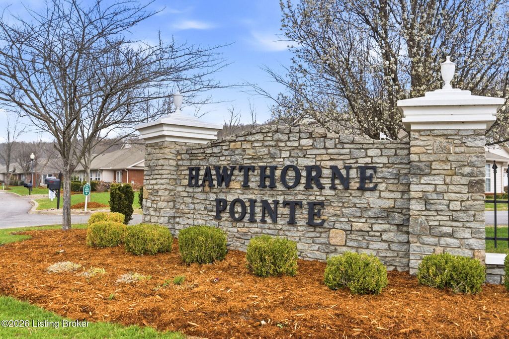 Photo of 9106 Hawthorne Pointe Dr #202, Louisville, KY 40272 (MLS # 1711922)