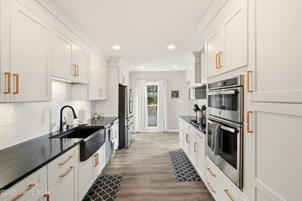 Photo of 6718 Deep Creek Dr, Prospect, KY 40059 (MLS # 1707624)