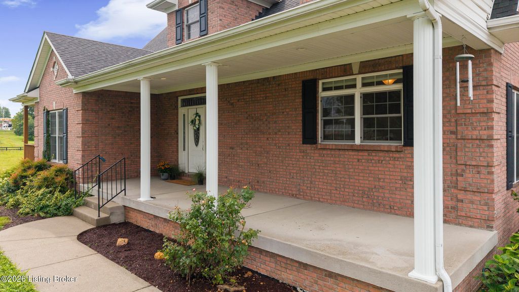 Photo of 213 Colonels Way, Henryville, IN 47126 (MLS # 1721870)