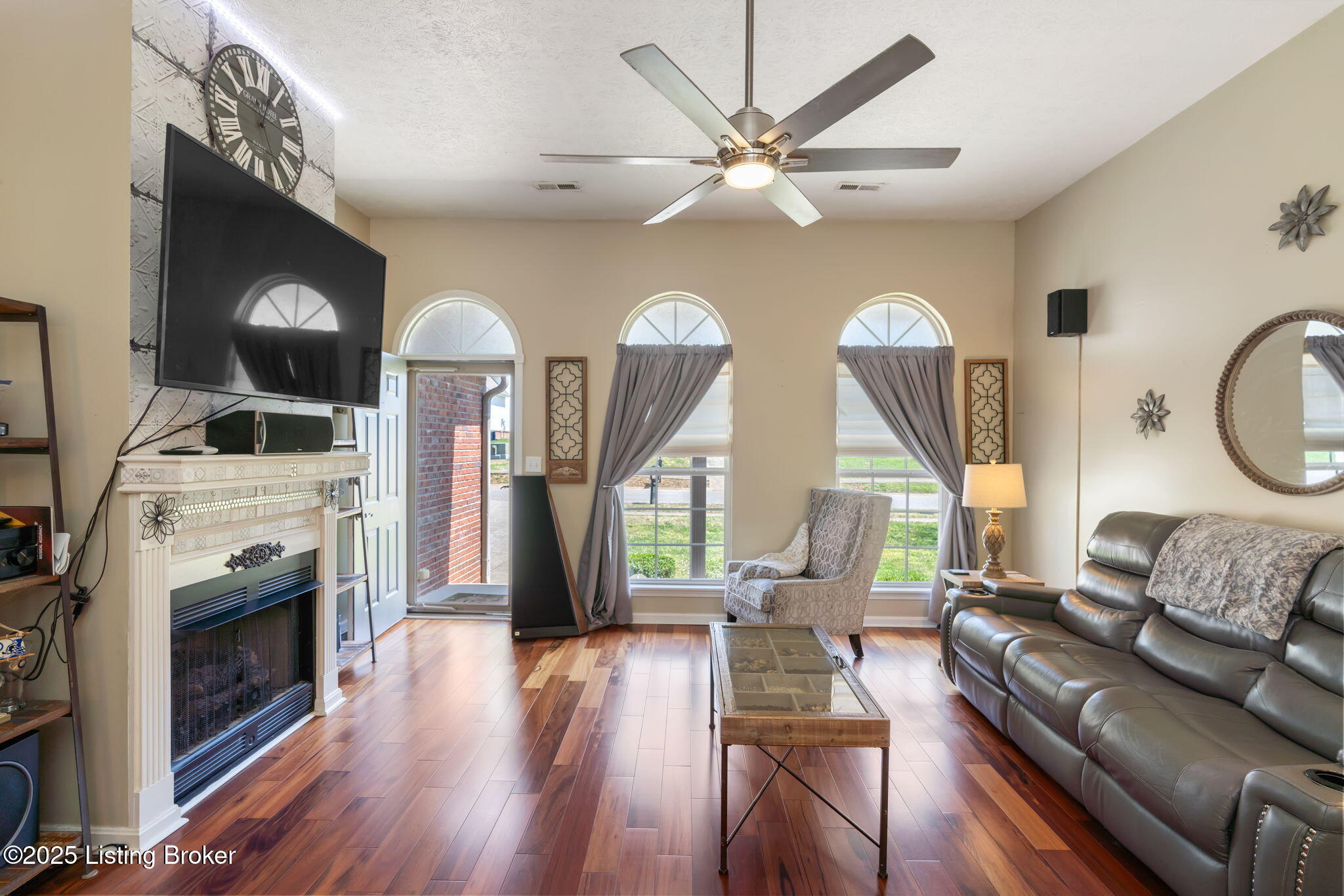 7204 Astin Ct, Louisville, Kentucky image 4