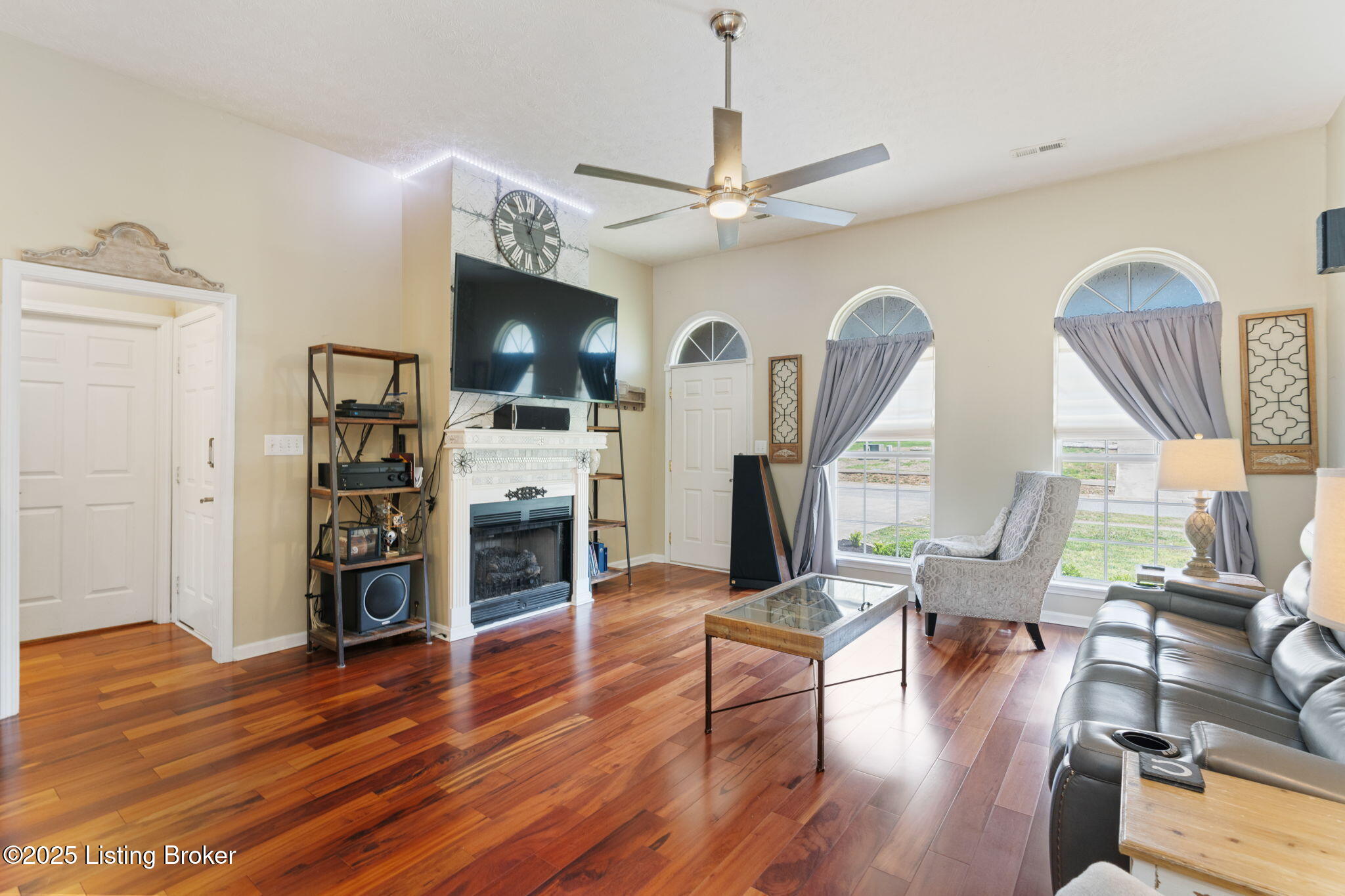 7204 Astin Ct, Louisville, Kentucky image 6