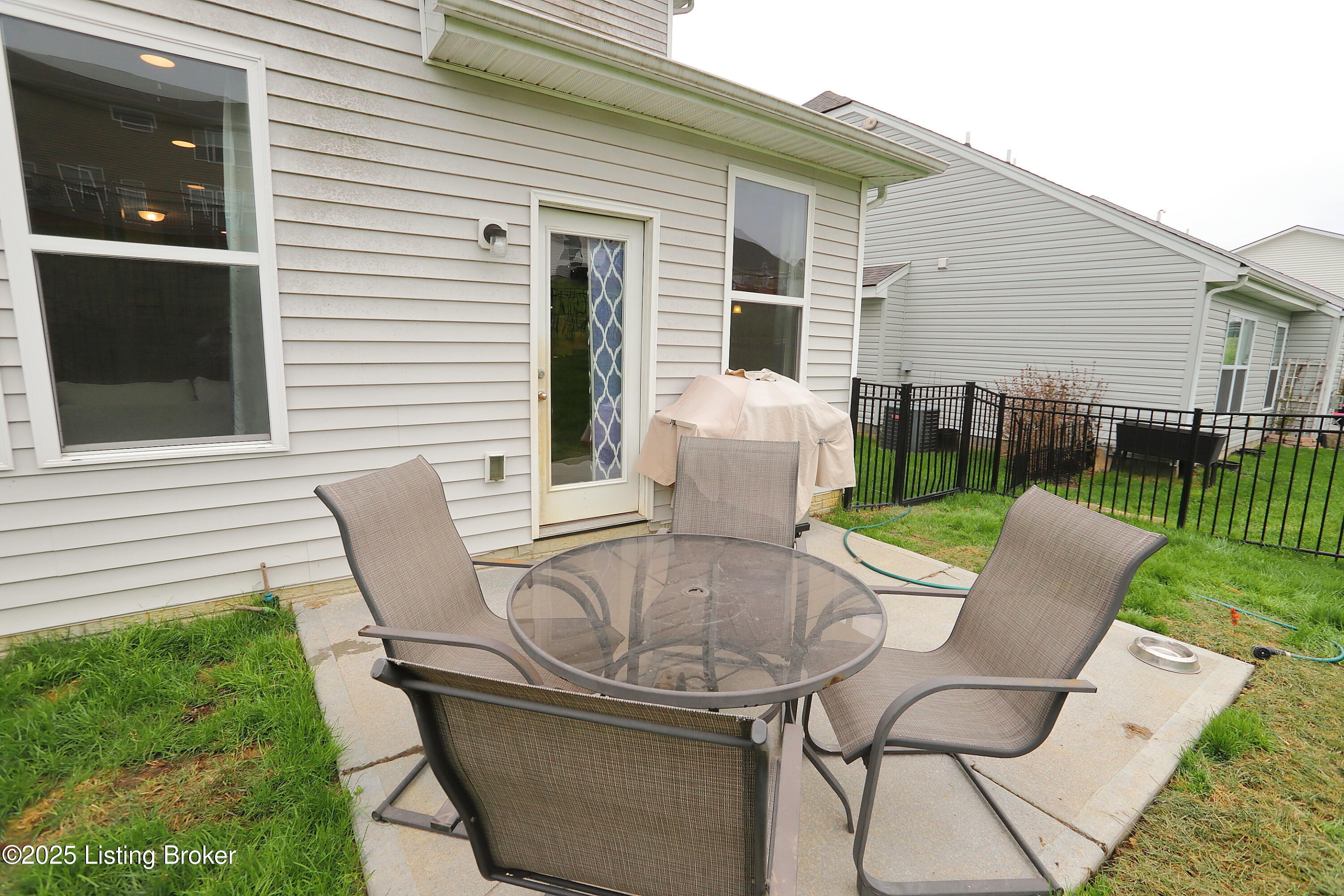 1066 Autumn Crest Ln, Louisville, Pennsylvania image 50