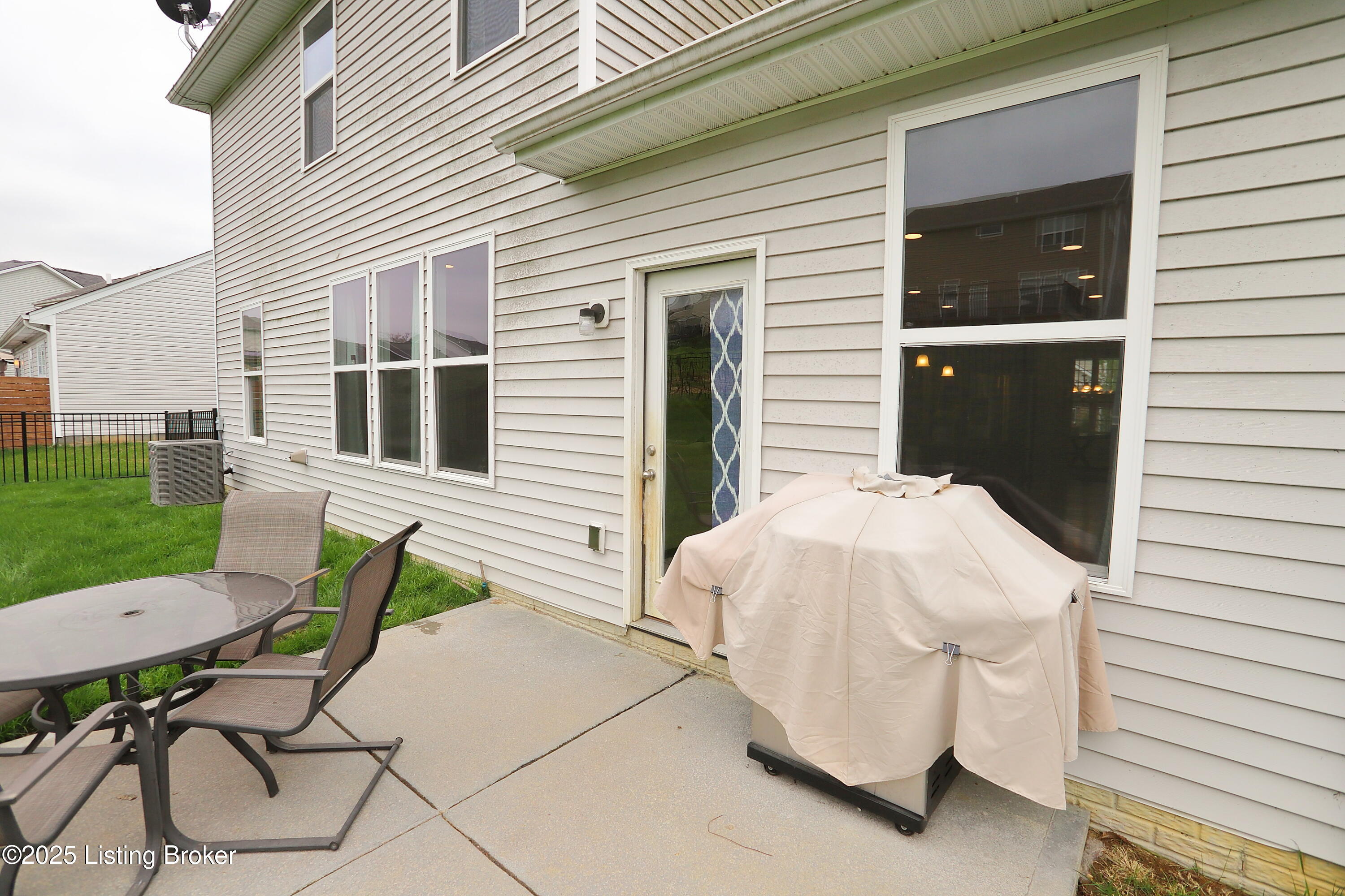 1066 Autumn Crest Ln, Louisville, Pennsylvania image 47