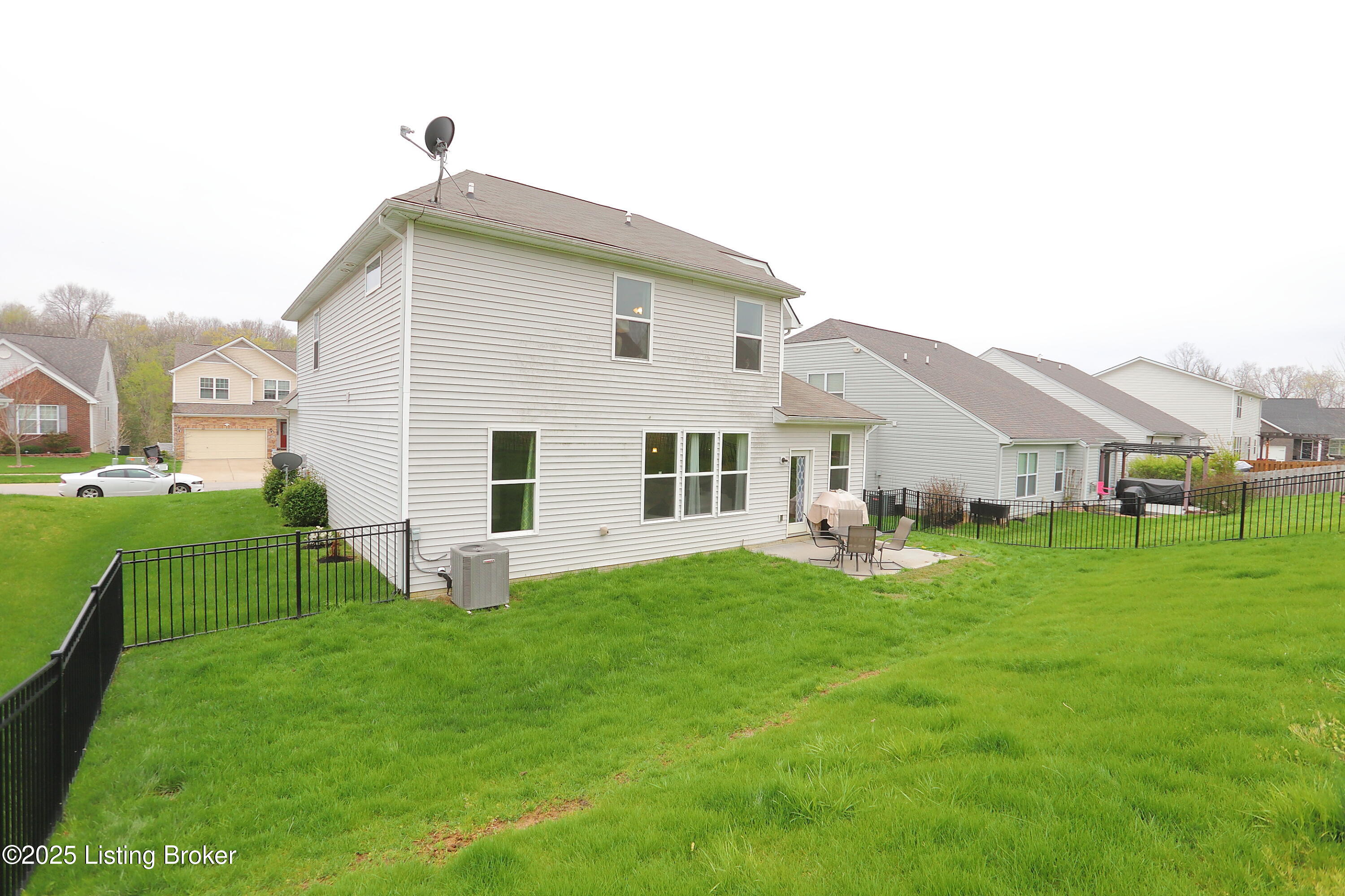 1066 Autumn Crest Ln, Louisville, Pennsylvania image 49