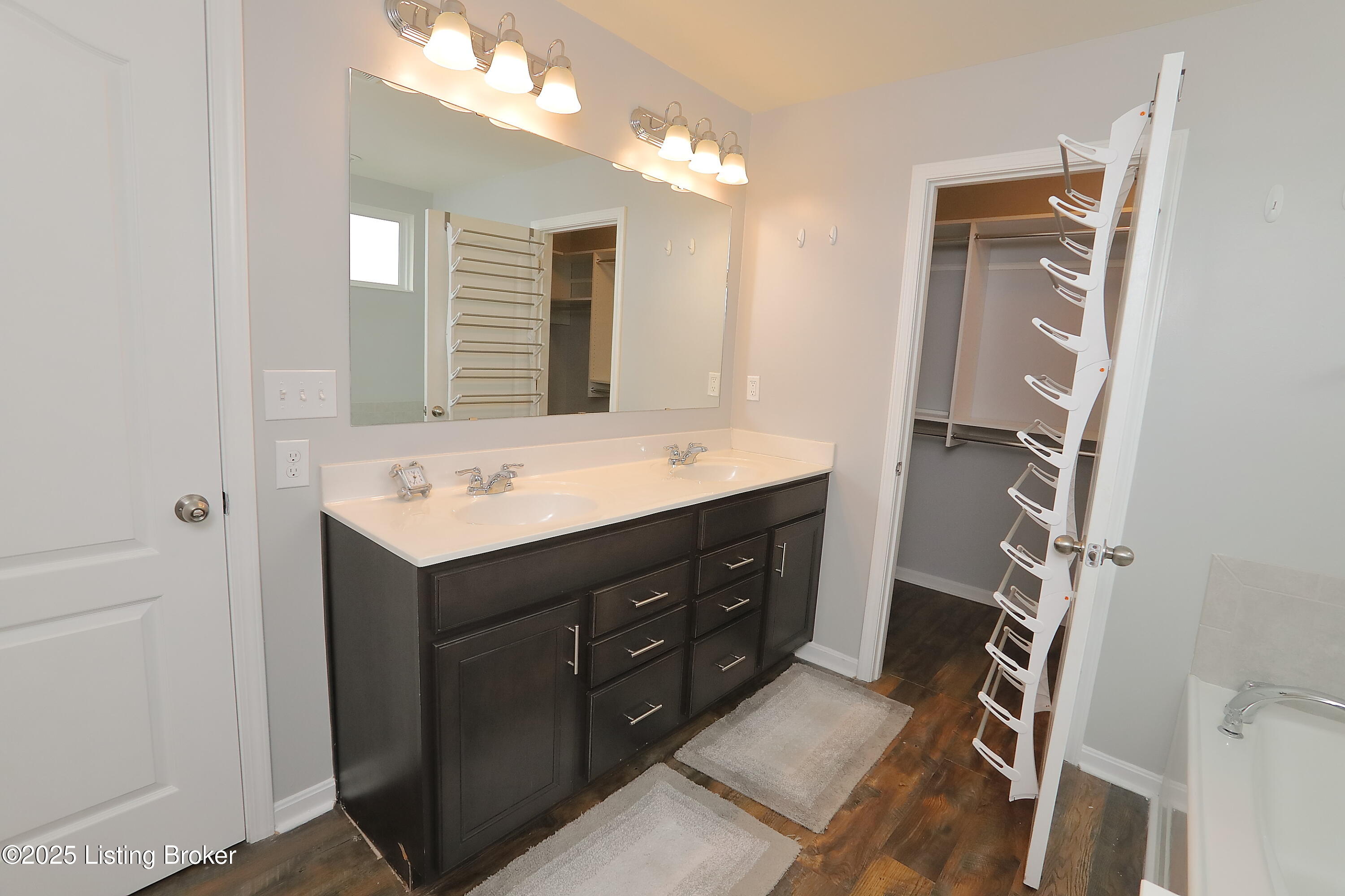 1066 Autumn Crest Ln, Louisville, Pennsylvania image 40
