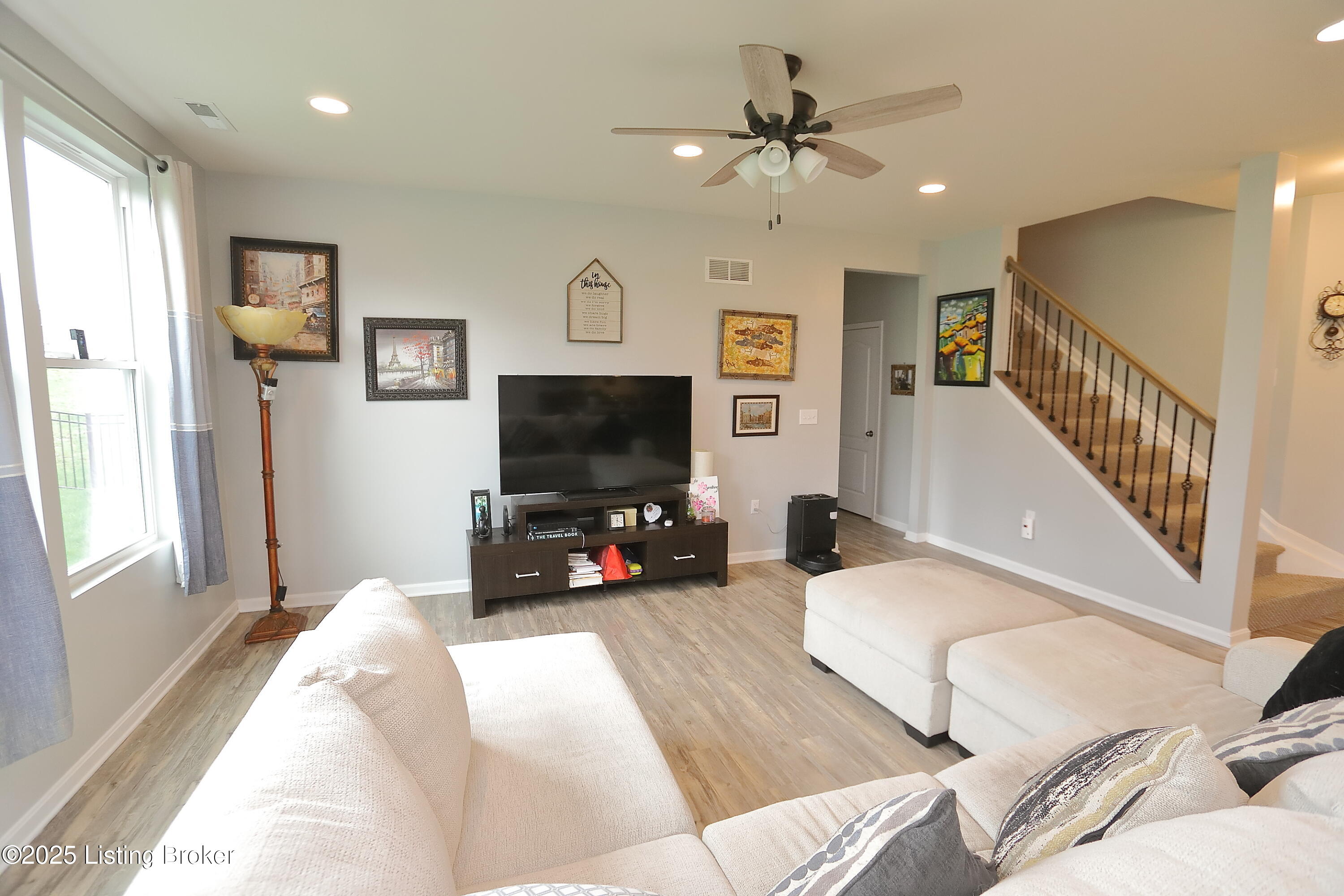 1066 Autumn Crest Ln, Louisville, Pennsylvania image 19