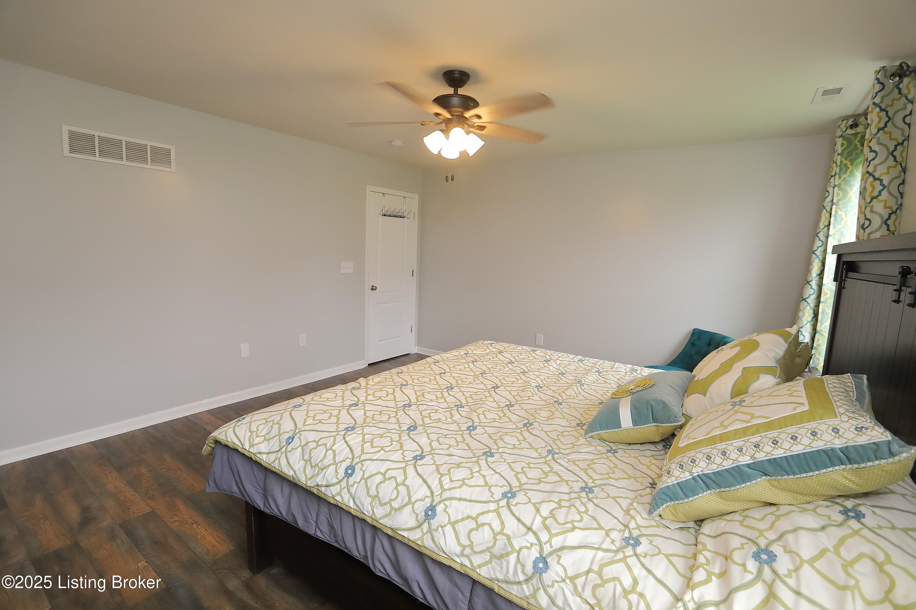 1066 Autumn Crest Ln, Louisville, Pennsylvania image 38