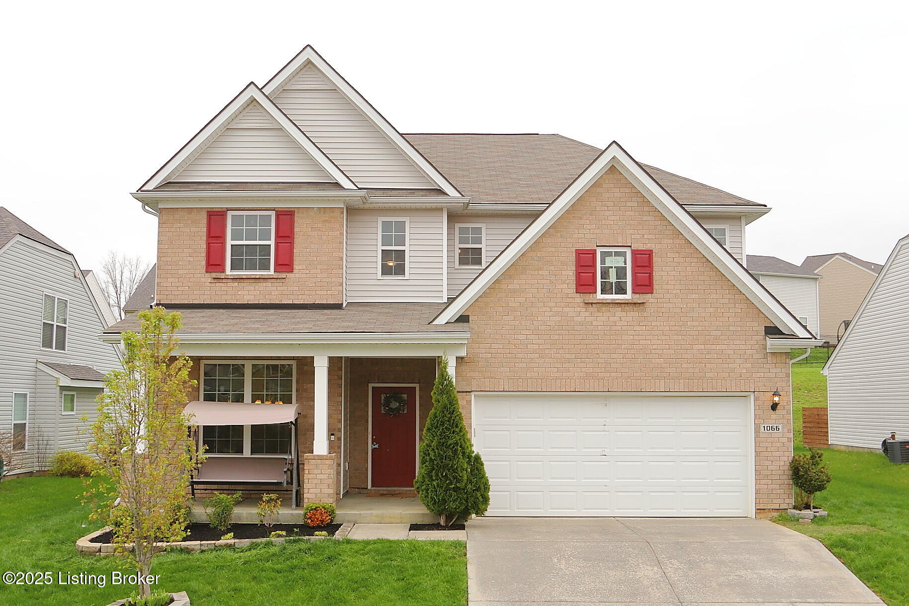 1066 Autumn Crest Ln, Louisville, Pennsylvania image 1