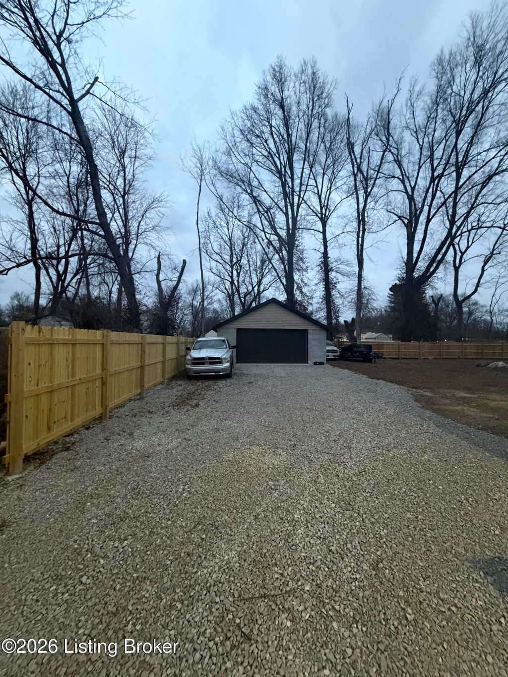 Photo of 1345 Cleo Ave, Louisville, KY 40213 (MLS # 1713477)