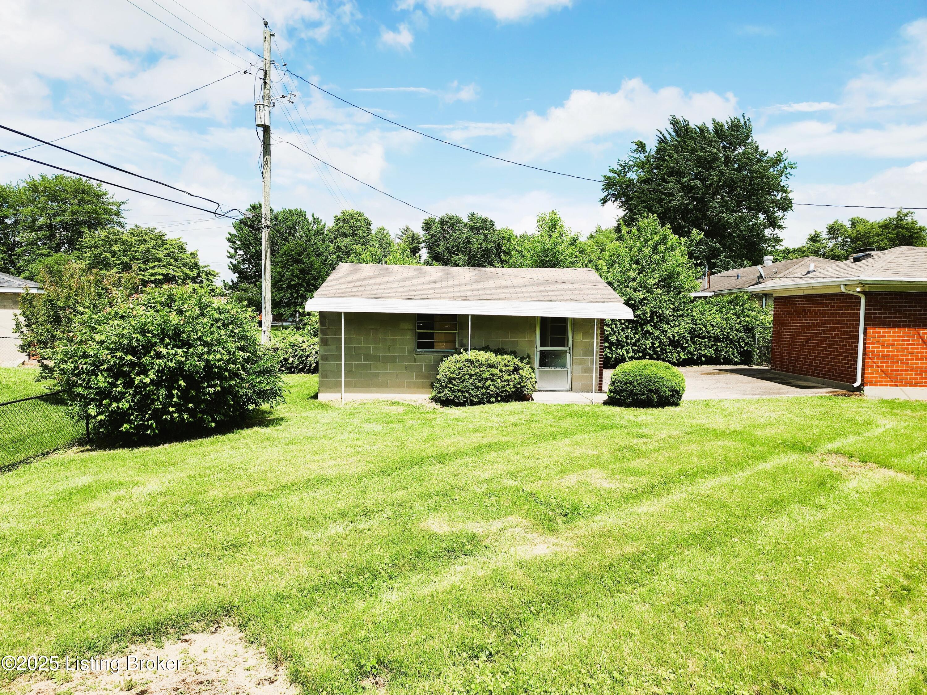 3906 Valley Station Rd, Louisville, Kentucky image 39