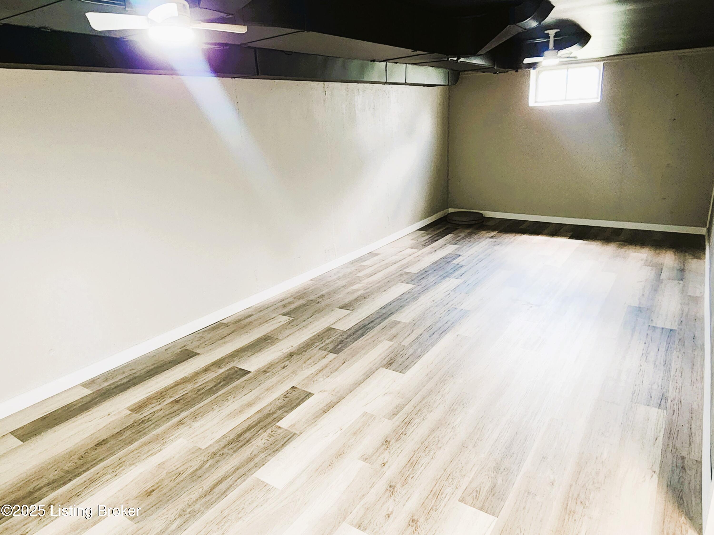 3906 Valley Station Rd, Louisville, Kentucky image 30