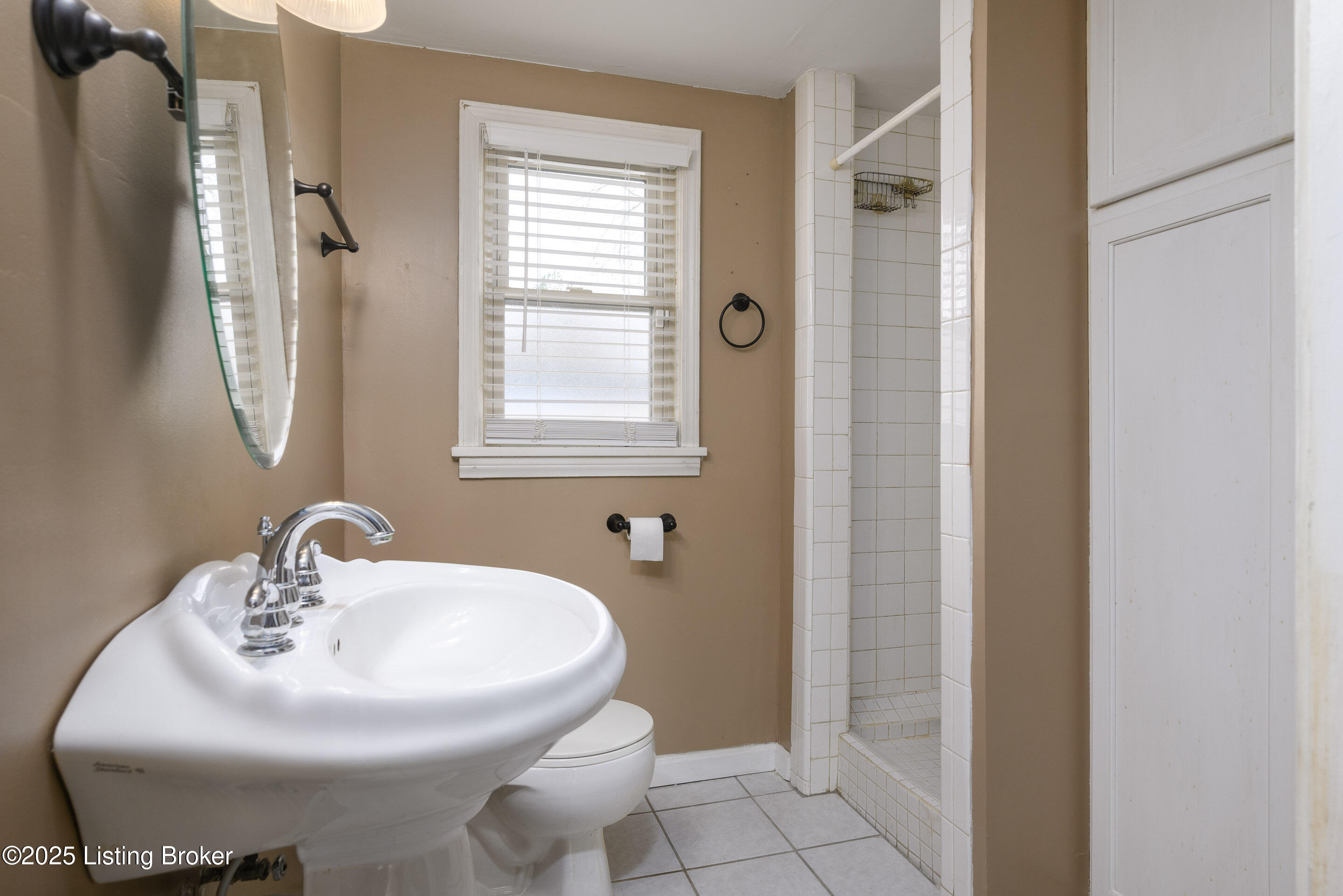 303 Appomattox Rd, Louisville, Pennsylvania image 25