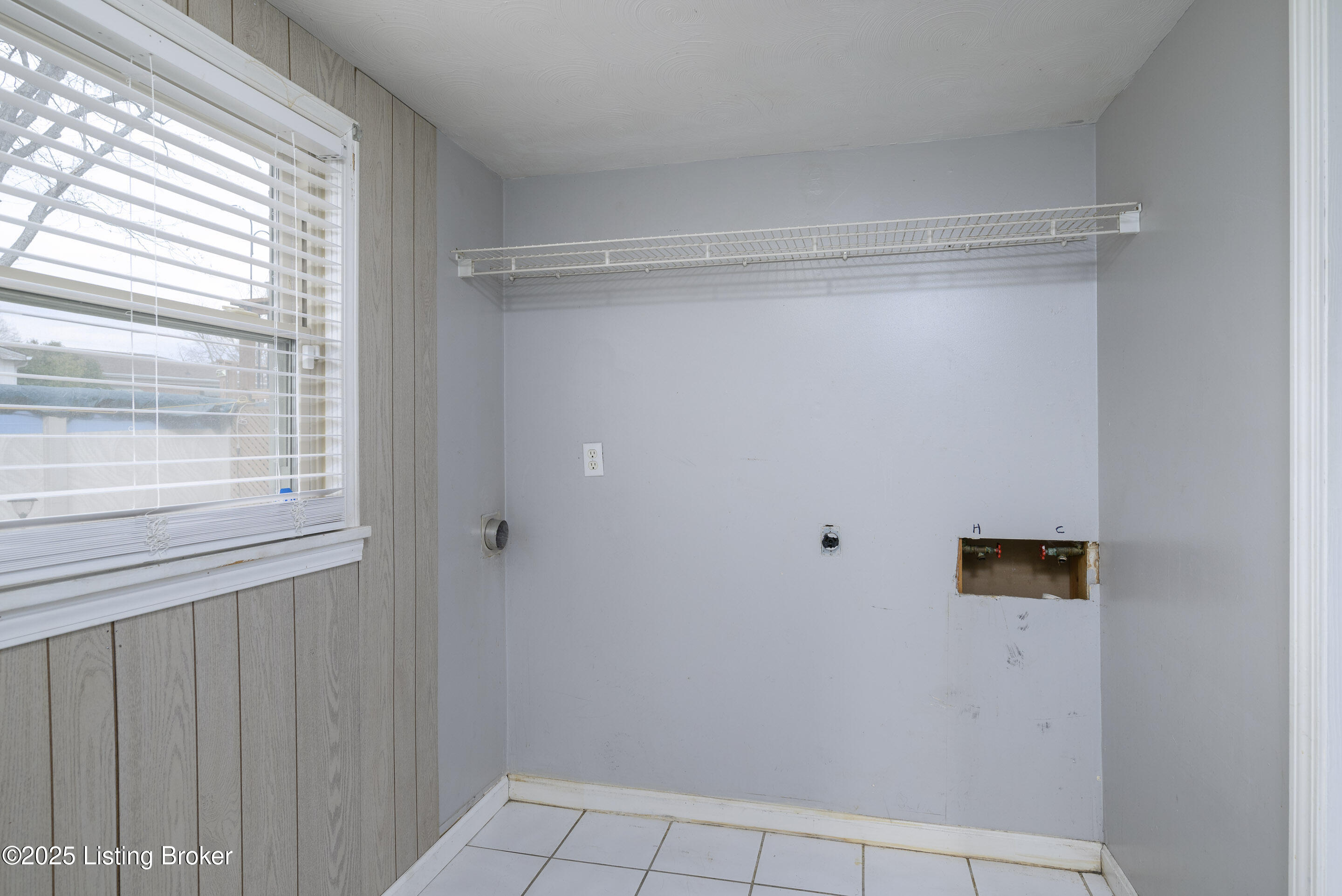 303 Appomattox Rd, Louisville, Pennsylvania image 24