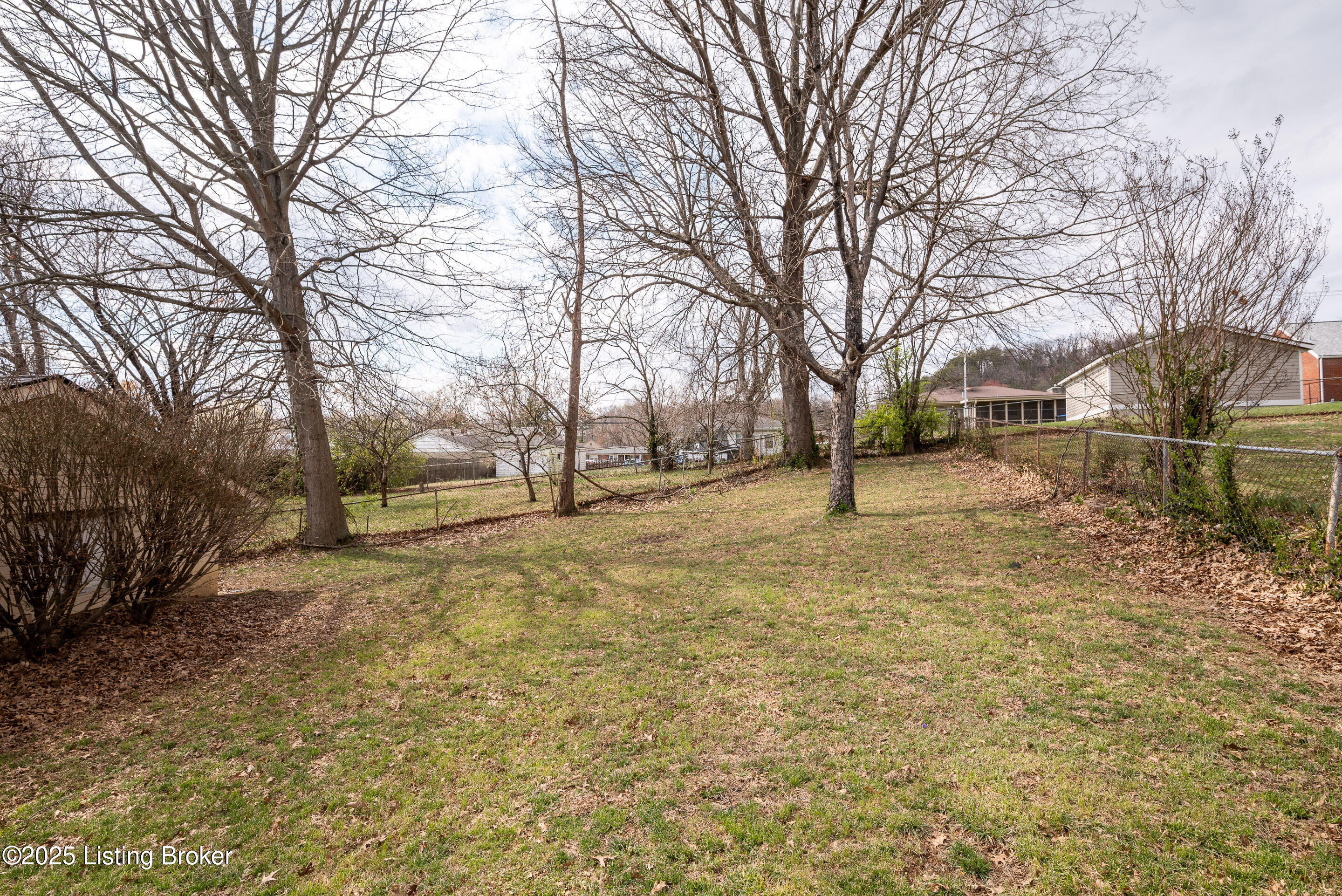 303 Appomattox Rd, Louisville, Pennsylvania image 28