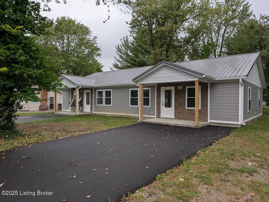 Photo of 138 Ohio Ave, Hanover, IN 47243 (MLS # 1705425)