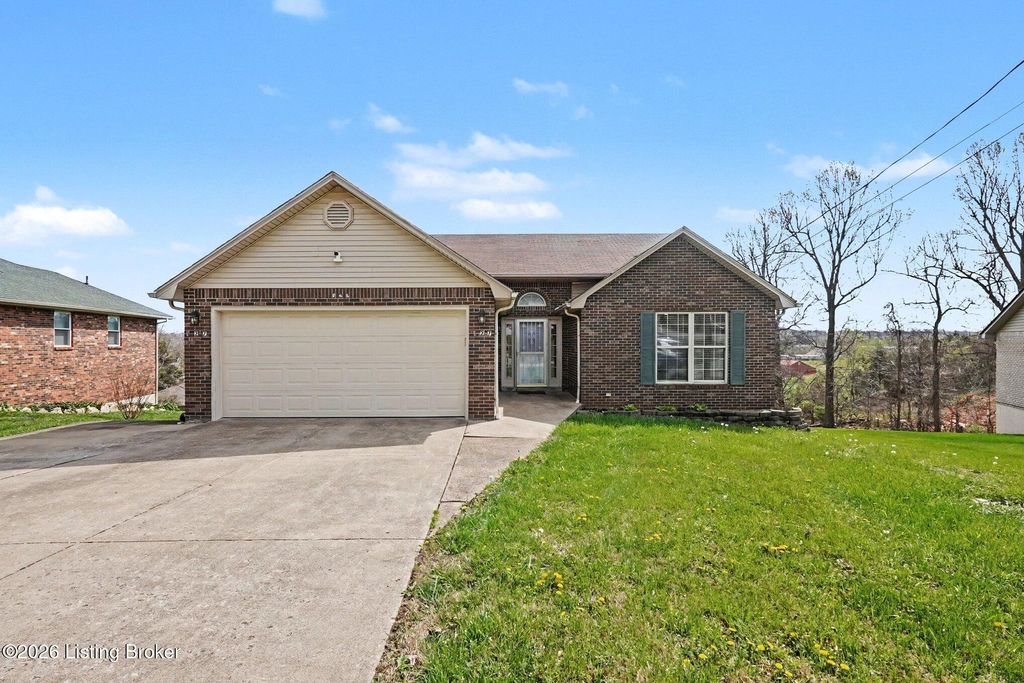 Photo of 127 Joy Ct, Radcliff, KY 40160 (MLS # 1713482)