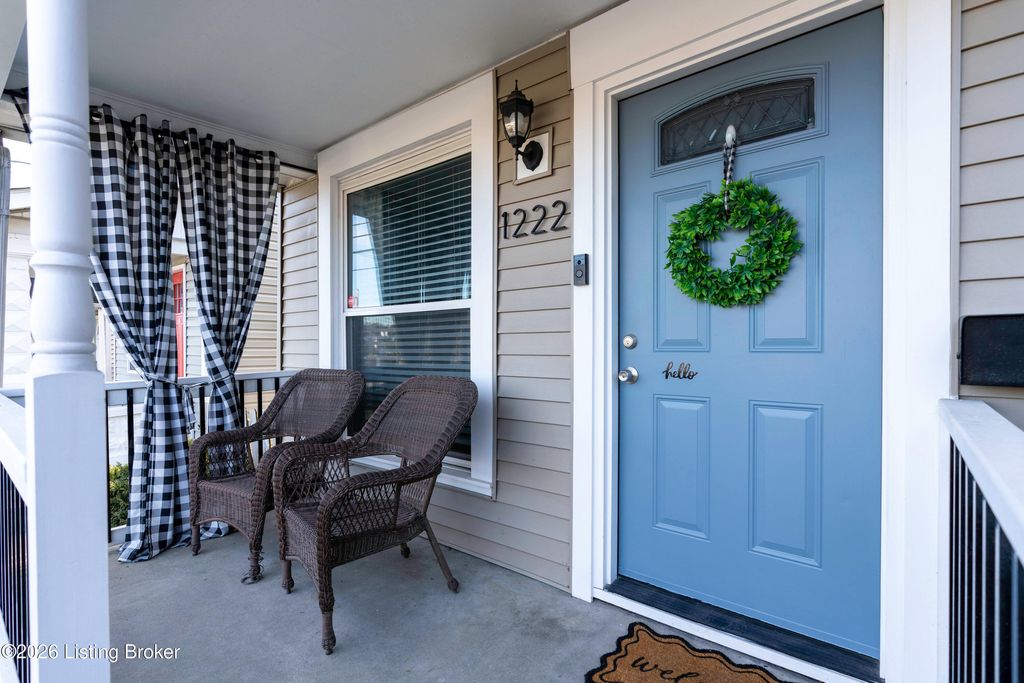 Photo of 1222 Goss Ave, Louisville, KY 40217 (MLS # 1715053)