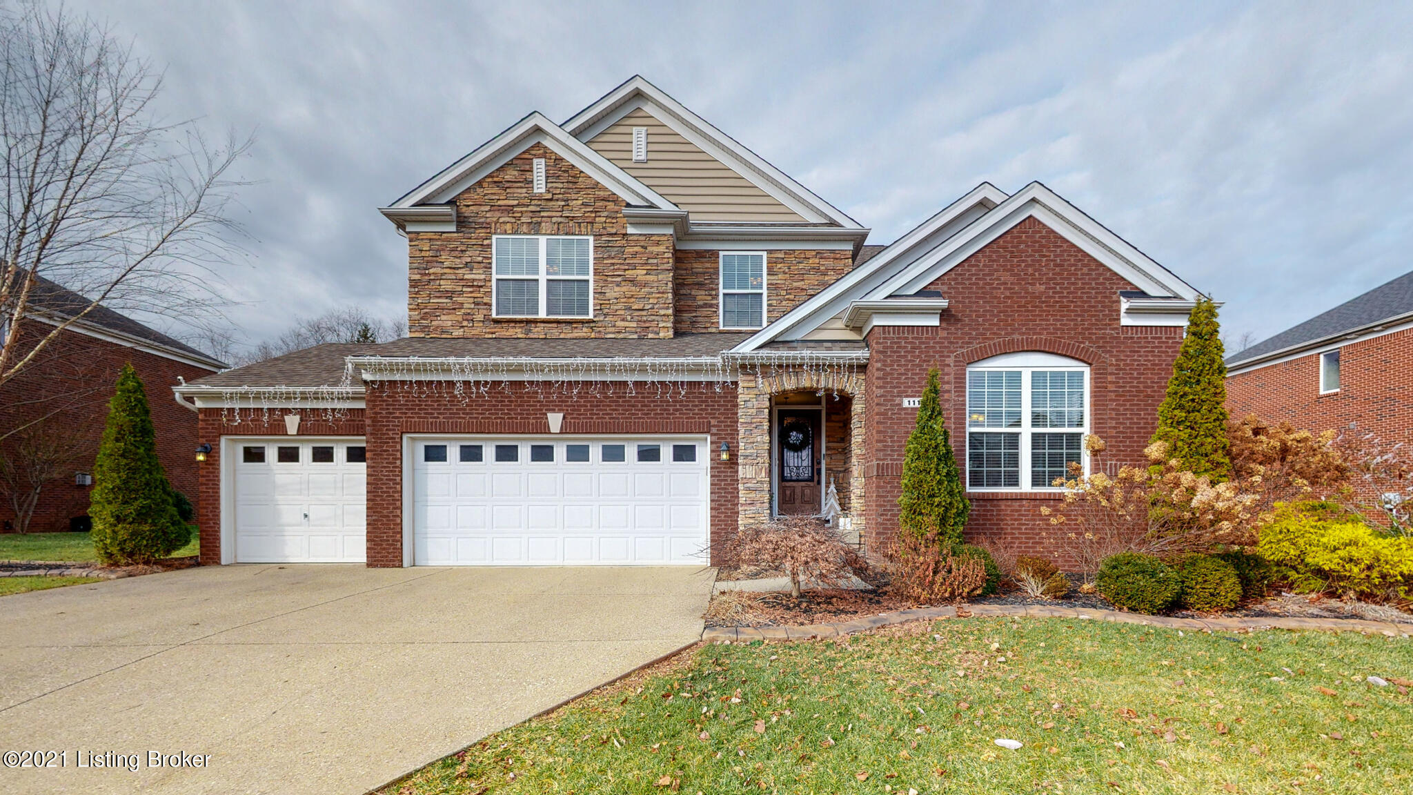 Photo 1 of 48 — 1115 Crossings Cove Ct, Louisville, KY 40245