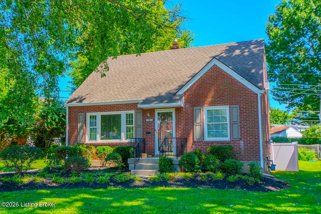 Photo of 2901 Dartmouth Ave, Louisville, KY 40205 (MLS # 1726854)