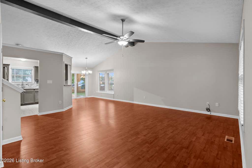 Photo of 9707 River Trail Dr, Louisville, KY 40229 (MLS # 1721200)