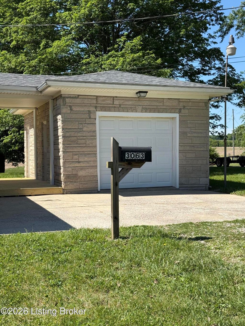 Photo of 3063 Midway Rd, Brandenburg, KY 40108 (MLS # 1716998)