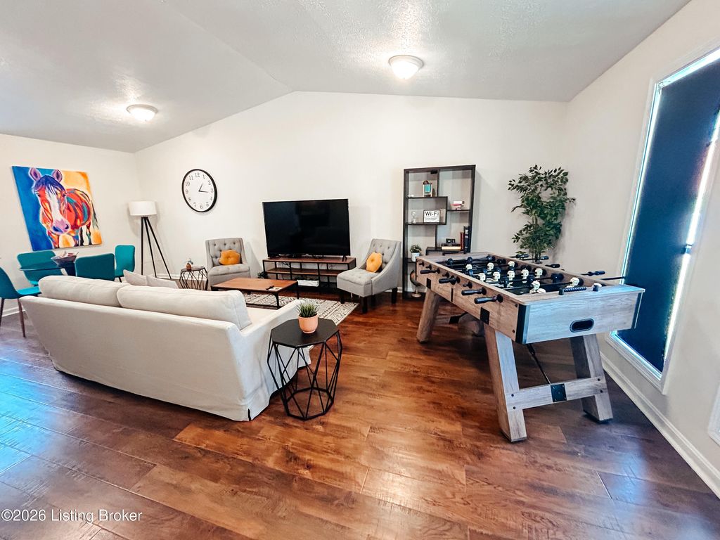 Photo of 4134 S 5th St, Louisville, KY 40214 (MLS # 1708615)