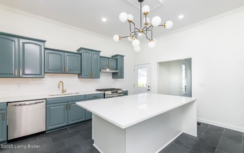 Photo of 245 Pope St, Louisville, KY 40206 (MLS # 1703508)