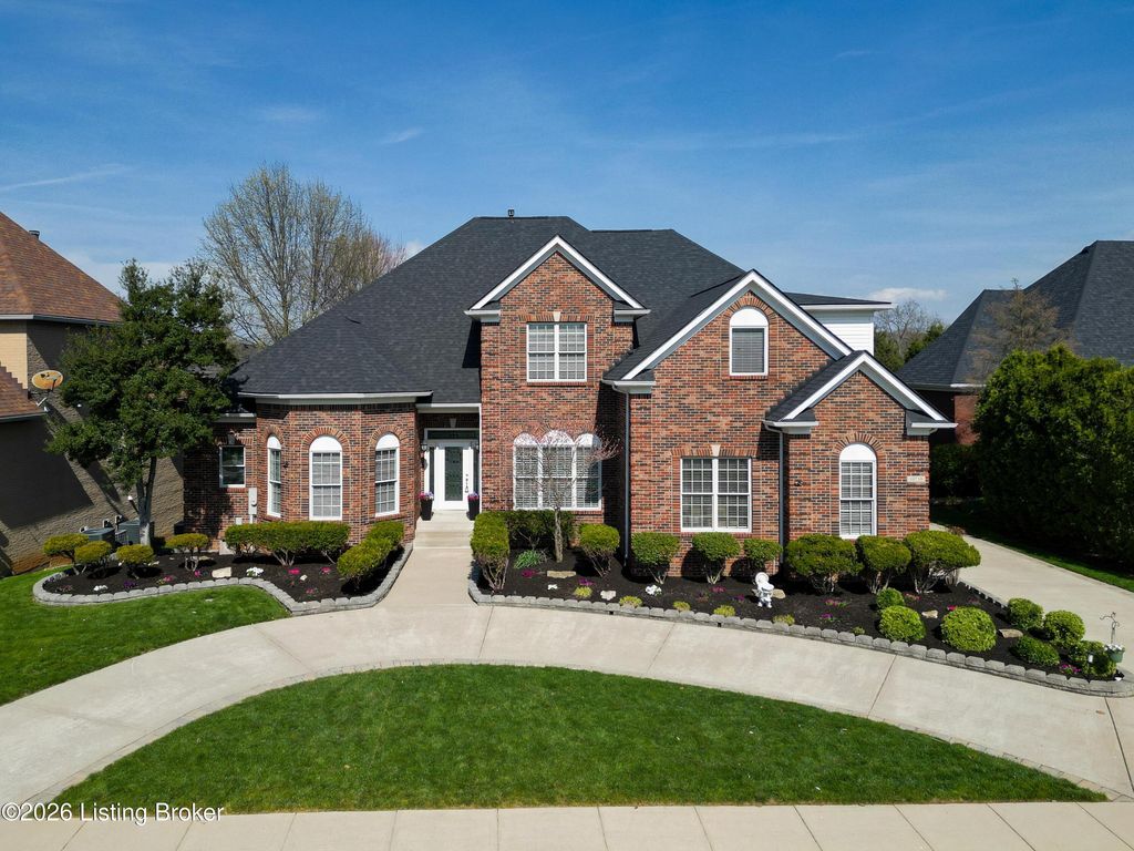 Photo of 10730 Worthington Ln, Prospect, KY 40059 (MLS # 1713467)