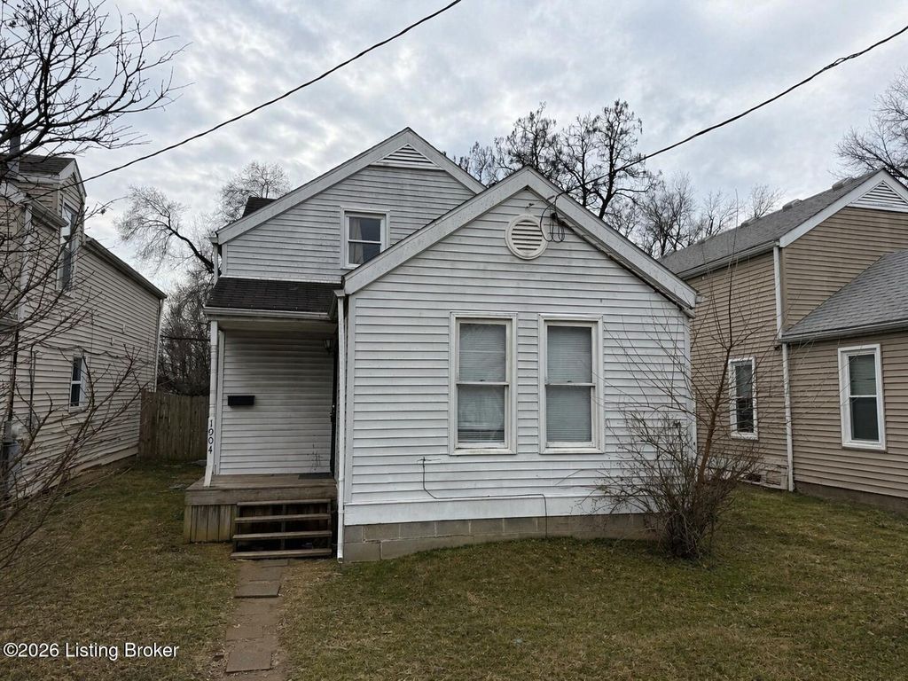 Photo of 1904 W Madison St, Louisville, KY 40203 (MLS # 1715225)