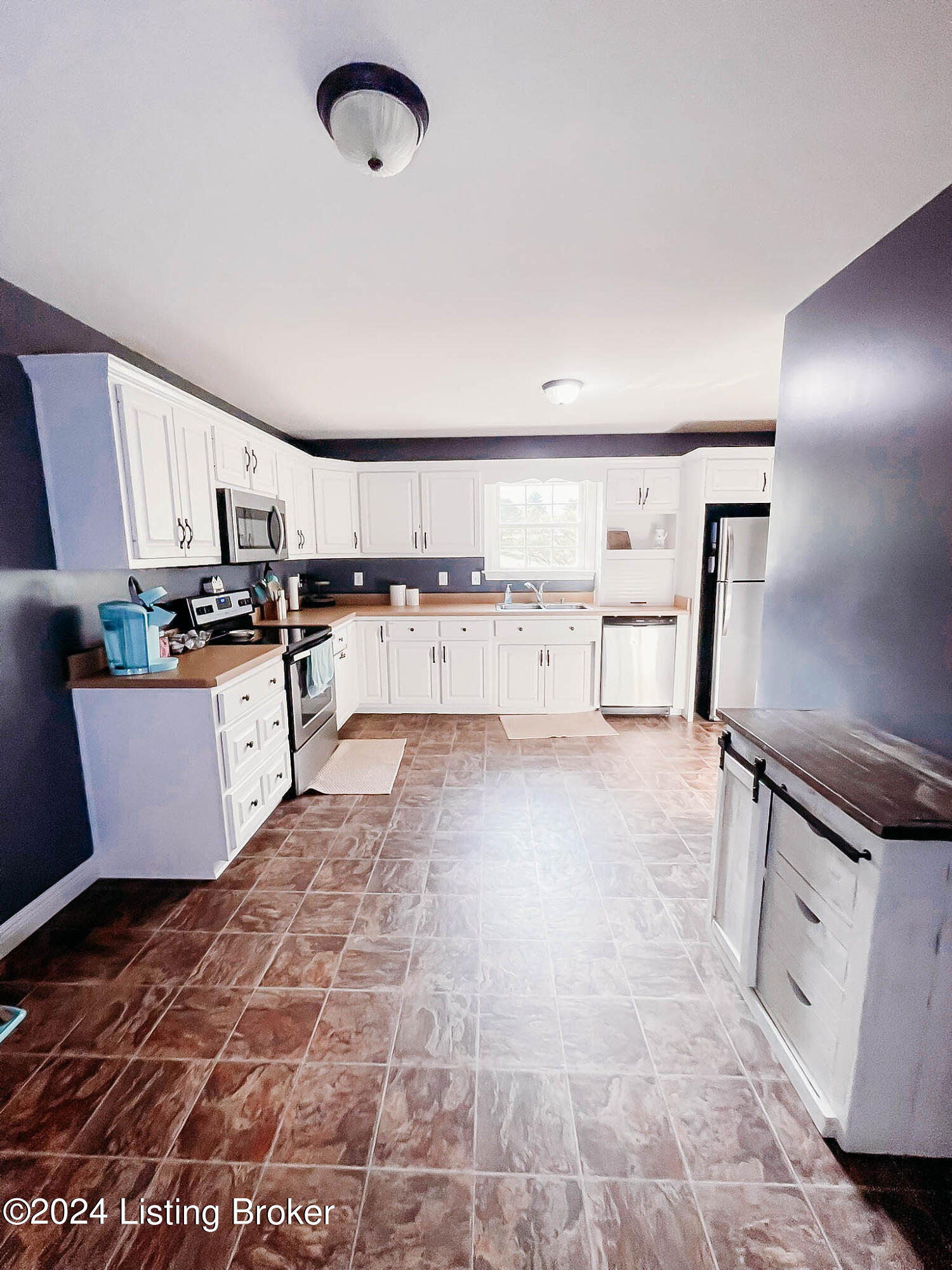 2920 Nat Rogers Rd, Boston, Kentucky image 4
