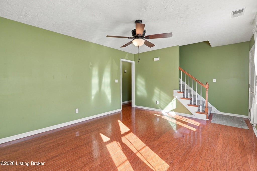 Photo of 9008 Sagebrush Ct, Louisville, KY 40228 (MLS # 1730462)