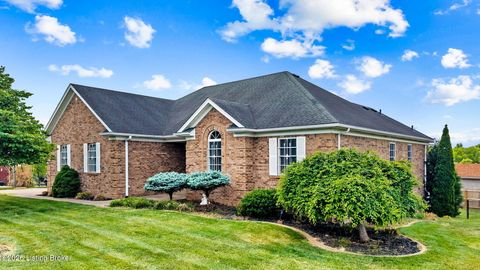 Photo of 176 Mill Trace Ct, Shepherdsville, KY 40165 (MLS # 1715925)