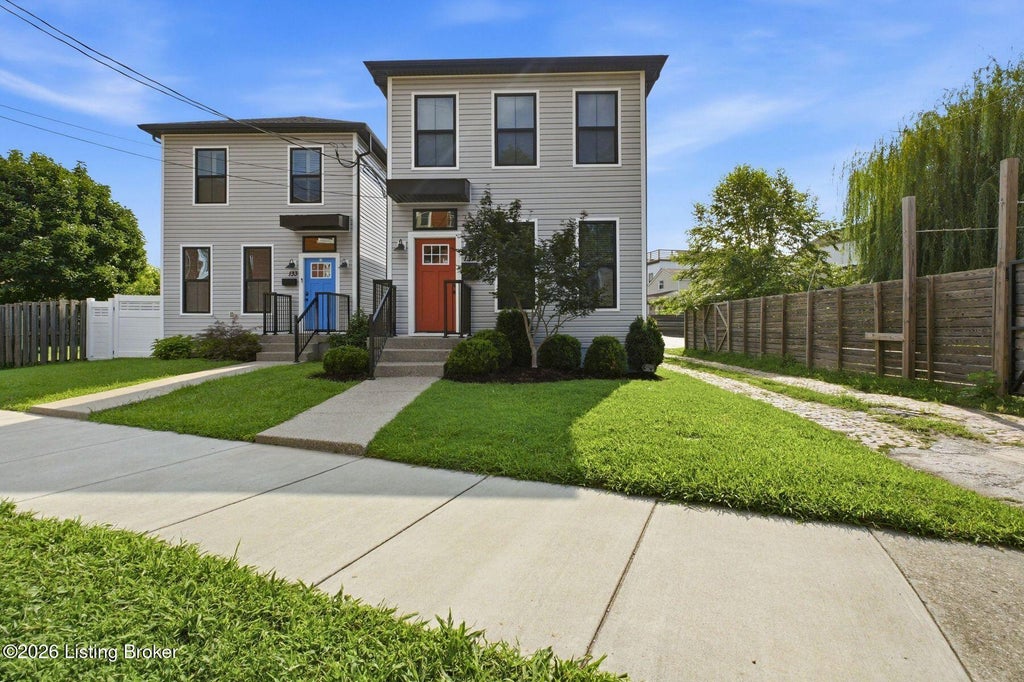 Photo of 131 N Wenzel St, Louisville, KY 40206 (MLS # 1719908)