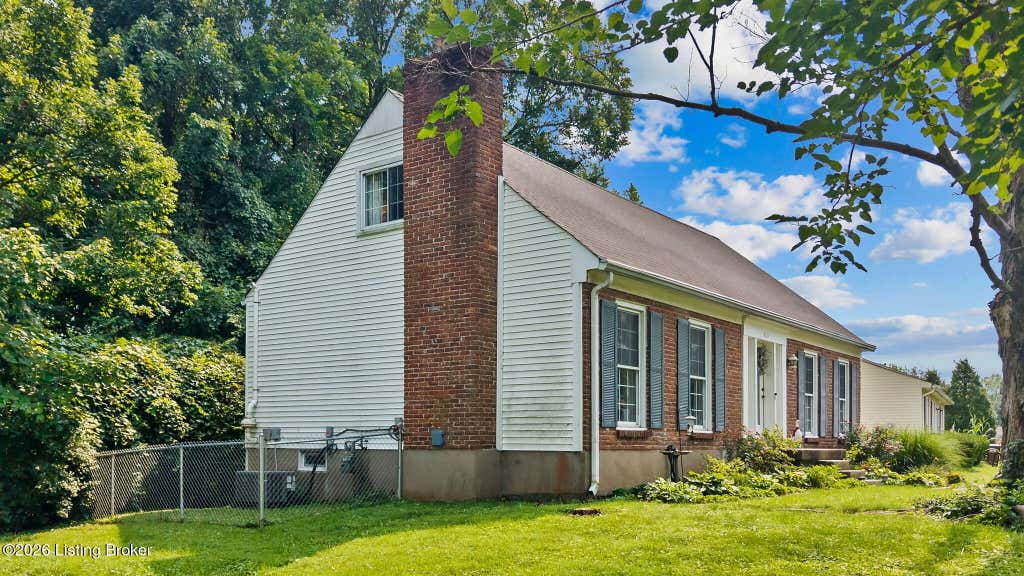 Photo of 4311 Accomack Dr, Louisville, KY 40241 (MLS # 1726536)