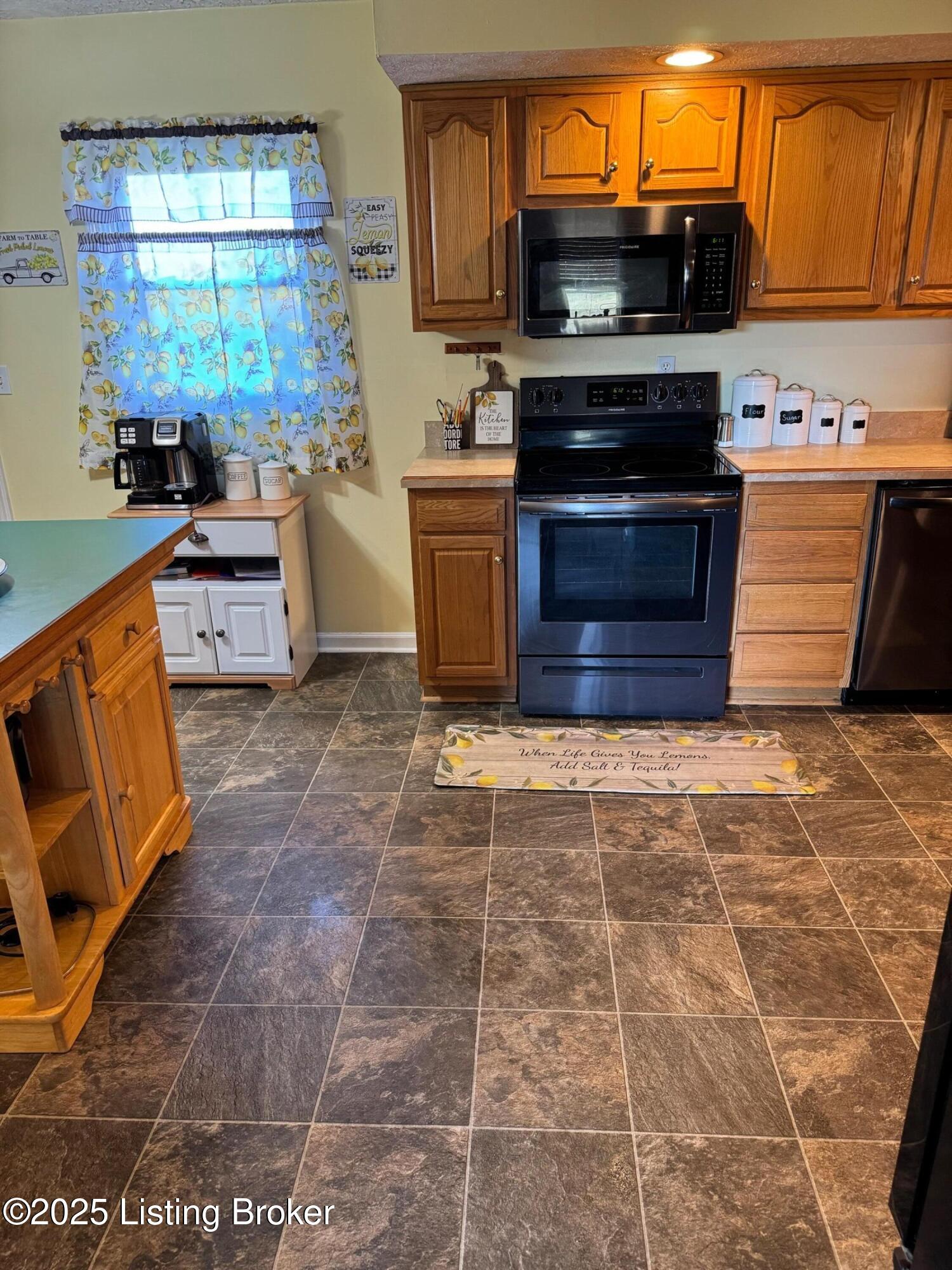 128 Sinking Creek Ln, Irvington, Kentucky image 8