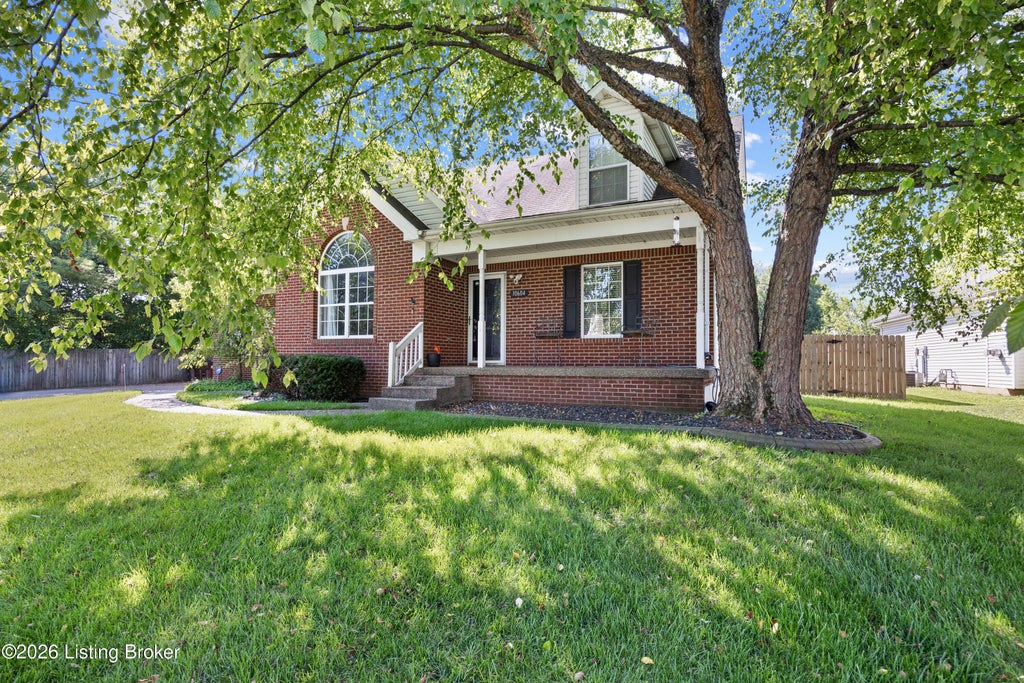 Photo of 10604 Melchester Pl, Louisville, KY 40241 (MLS # 1723574)
